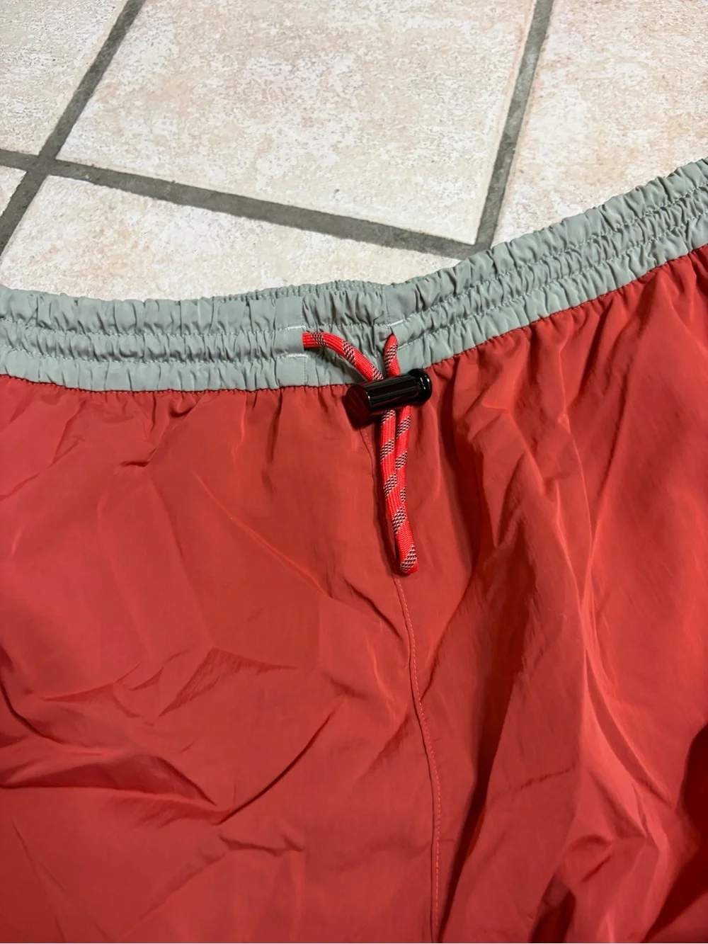 NWOT Lululemon Evergreen Short 4.5